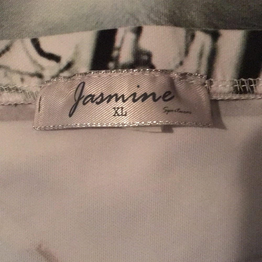 Skirt - Picture 2 of 2